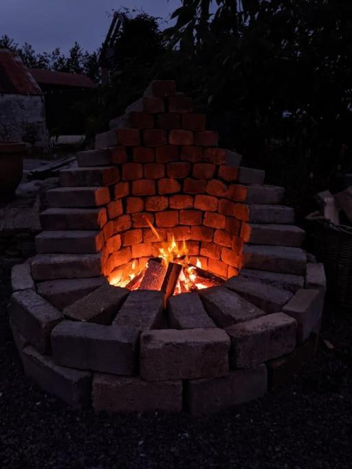 Secluded Private Cottage Hot-Tub, Sauna & Fire-Pit Carrick-on-Shannon Ngoại thất bức ảnh